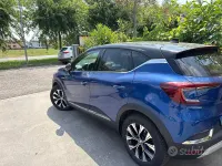 Usata Renault Captur Techno 91 CV (66 kW) 2025 Bluazzurro SUV