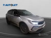 Usata Opel Grandland X GS Line 131 CV (96 kW) 2022 Grigio SUV