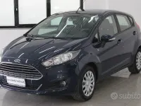 Usata Ford Fiesta 80 CV (58 kW) 2014 Blu Utilitaria