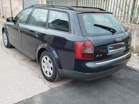 Usata Audi A4 130 CV (95 kW) 2002 Blu Station wagon