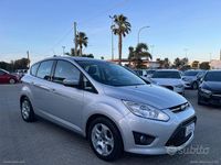 Begagnad Ford C-MAX Titanium 95 HK (69 kW) 2015 Grå Minibuss