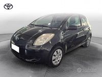 Usata Toyota Yaris Sol 69 CV (50 kW) 2008 Argento Utilitaria