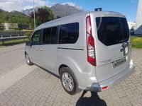 Usata Ford Tourneo Connect Titanium 120 CV (88 kW) 2019 Argento Monovolume