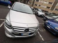 Usata Mercedes B180 109 CV (80 kW) 2016 Monovolume