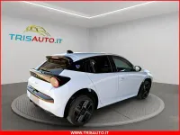 Usata Lancia Ypsilon 100 CV (73 kW) 2025 Bianco Utilitaria