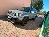 Usata Jeep Renegade 140 CV (102 kW) 2015 Grigio SUV