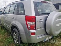 Second-hand Suzuki Grand Vitara 129 CP (94 kW) 2006 Gri SUV