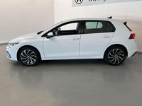 Usata VW Golf VIII Life 116 CV (85 kW) 2023 Bianco Utilitaria
