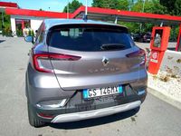 Occasion Renault Captur Techno 101 ch (74 kW) 2024 Gris SUV