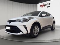 Begagnad Toyota C-HR Active 122 HK (89 kW) 2023 Vit SUV