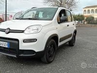 Usata Fiat Panda 4x4 S 86 CV (63 kW) 2020 Bianco Utilitaria