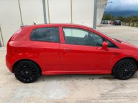 Usata Fiat Grande Punto Sport 90 CV (66 kW) 2007 Rosso Utilitaria