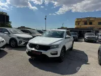 Usata VW T-Roc Style 116 CV (85 kW) 2019 Bianco SUV