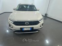 Usata VW T-Roc Life 110 CV (80 kW) 2022 Argento SUV