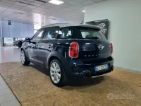 Usata Mini Cooper S Countryman 190 CV (139 kW) 2015 Bluazzurro SUV