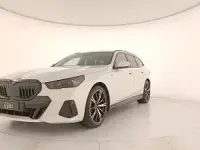 Usata BMW 520 Luxury Line 197 CV (144 kW) 2024 Antracite Station wagon