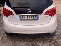 Usata Opel Meriva 95 CV (69 kW) 2011 Bianco Monovolume