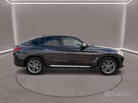 Usata BMW X4 190 CV (139 kW) 2019 Grigio SUV
