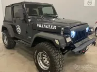 Usata Jeep Wrangler 118 CV (86 kW) 1998 SUV