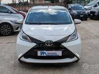 Usata Toyota Aygo 69 CV (50 kW) 2017 Bianco Utilitaria