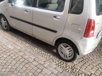 Usata Opel Agila Color Edition 75 CV (55 kW) 2002 Grigio Monovolume