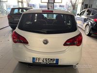Usata Opel Corsa 90 CV (66 kW) 2017 Bianco Berlina