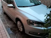 Usata VW Passat 105 CV (77 kW) 2013 Grigio Station wagon
