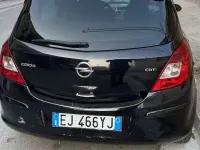 Usata Opel Corsa Edition 95 CV (69 kW) 2011 Nero Utilitaria