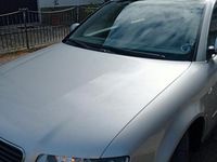 Usata Audi A4 102 CV (75 kW) 2004 Grigio Station wagon