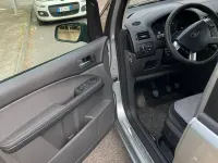 Usata Ford Focus 110 CV (80 kW) 2004 Grigio Monovolume