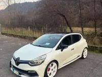 Usata Renault Clio IV Trophy 220 CV (161 kW) 2016 Bianco Berlina