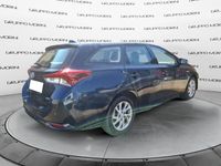 usata Toyota Auris Hybrid 