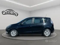 Usata Renault Scénic XMOD 109 CV (80 kW) 2015 Nero Monovolume
