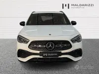 Usata Mercedes GLA200 Premium 150 CV (110 kW) 2022 Bianco SUV