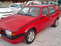 Usata Alfa Romeo 75 120 CV (88 kW) 1991 Rosso Berlina