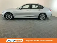 Usata BMW 330e Advantage 184 CV (135 kW) 2021 Argento Berlina