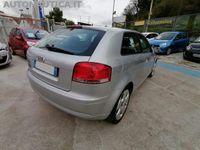 Usata Audi A3 Ambition 102 CV (75 kW) 2006 Argento(met.) Berlina