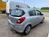 Usata Opel Corsa Cosmo 80 CV (58 kW) 2008 Argento Utilitaria