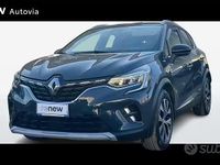 Usata Renault Captur Techno 160 CV (117 kW) 2023 Blu scuro SUV