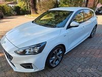 Usata Ford Focus ST 125 CV (91 kW) 2020 Bianco Berlina