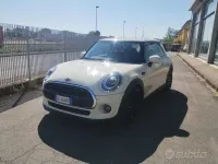 Usata Mini ONE 75 CV (55 kW) 2020 Navorio Utilitaria