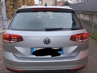 Usata VW Passat Conceptline 150 CV (110 kW) 2022 Grigio Station wagon