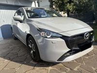 Usata Mazda 2 75 CV (55 kW) 2024 Grigio Utilitaria