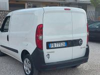 Usata Opel Combo 105 CV (77 kW) 2015 Bianco Monovolume