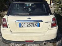 Usata Mini Cooper 120 CV (88 kW) 2010 Beige Utilitaria