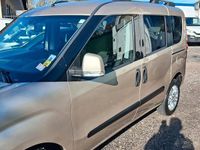 Usata Fiat Doblò Emotion 90 CV (66 kW) 2011 Marrone Monovolume