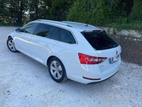 Usata Skoda Superb Ambition 125 CV (91 kW) 2018 Bianco / pastello Berlina