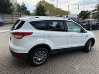 Usata Ford Kuga Titanium 140 CV (102 kW) 2014 Bianco pastello SUV