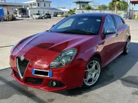 Usata Alfa Romeo Giulietta Distinctive 170 CV (125 kW) 2011 Rosso Utilitaria