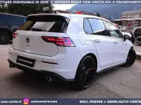 Usata VW Golf VIII GTI 265 CV (194 kW) 2024 Bianco Utilitaria